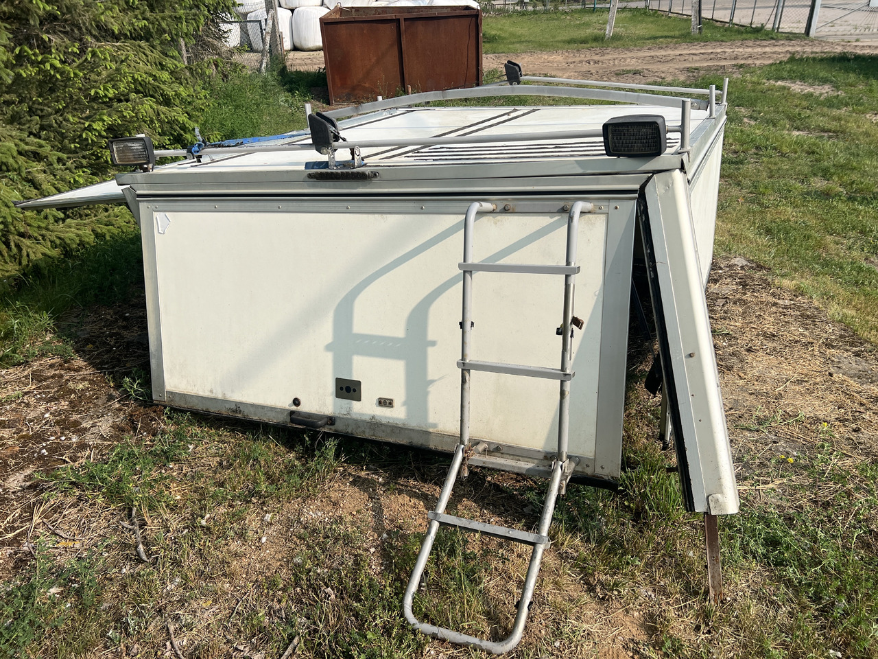 Irsta Skap VW T5 T4 T6 - سيارة: صورة 2 Irsta Skap VW T5 T4 T6 - سيارة: صورة 2