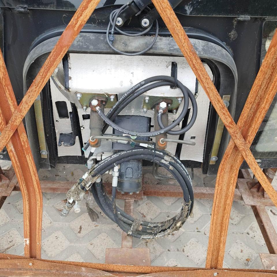 JCB CX - لودر ذو محراث خلفي/ باكهو: صورة 3 JCB CX - لودر ذو محراث خلفي/ باكهو: صورة 3