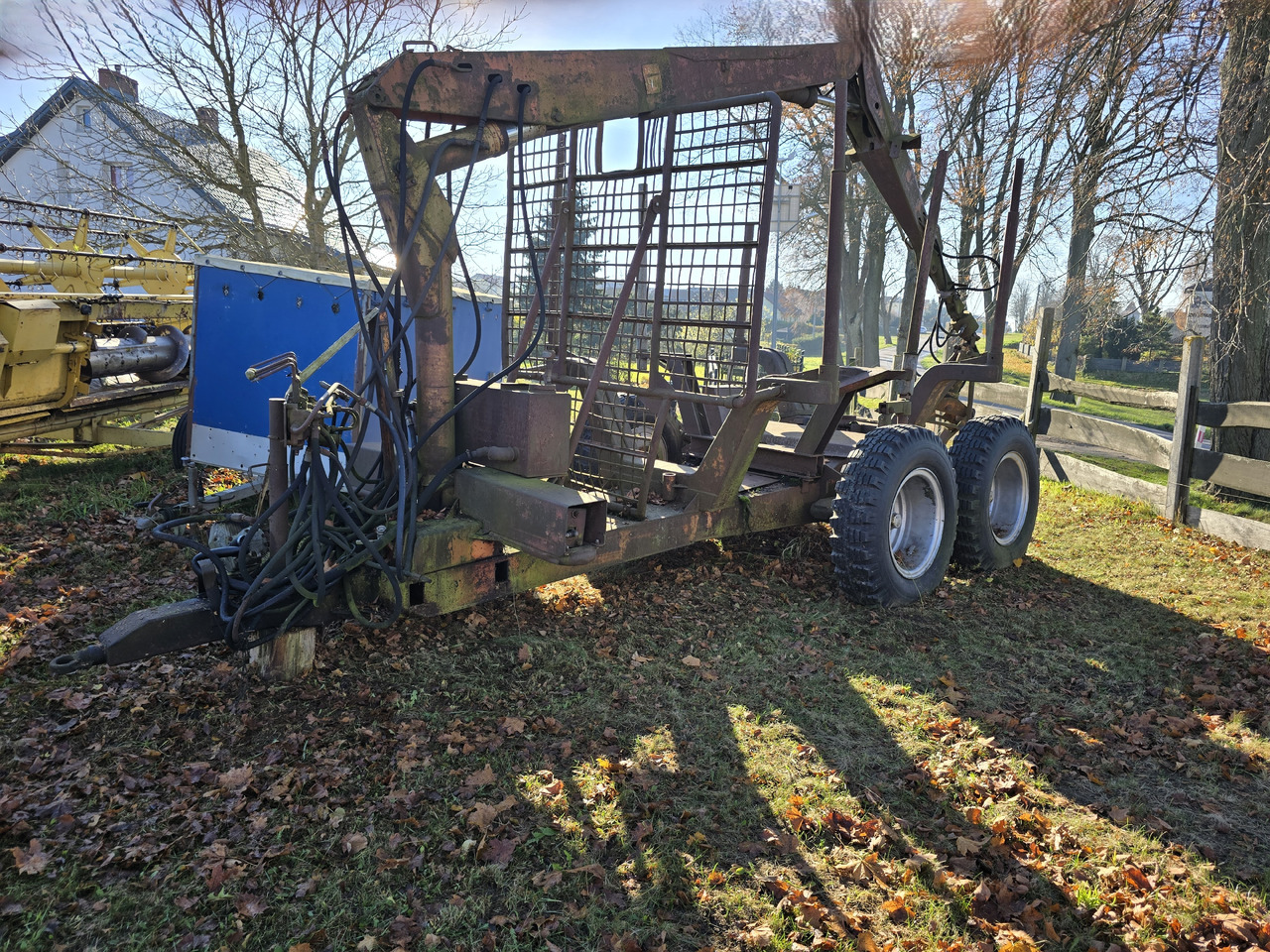 Przyczepa leśna do zrywki - مقطورة رزاعية: صورة 1 Przyczepa leśna do zrywki - مقطورة رزاعية: صورة 1