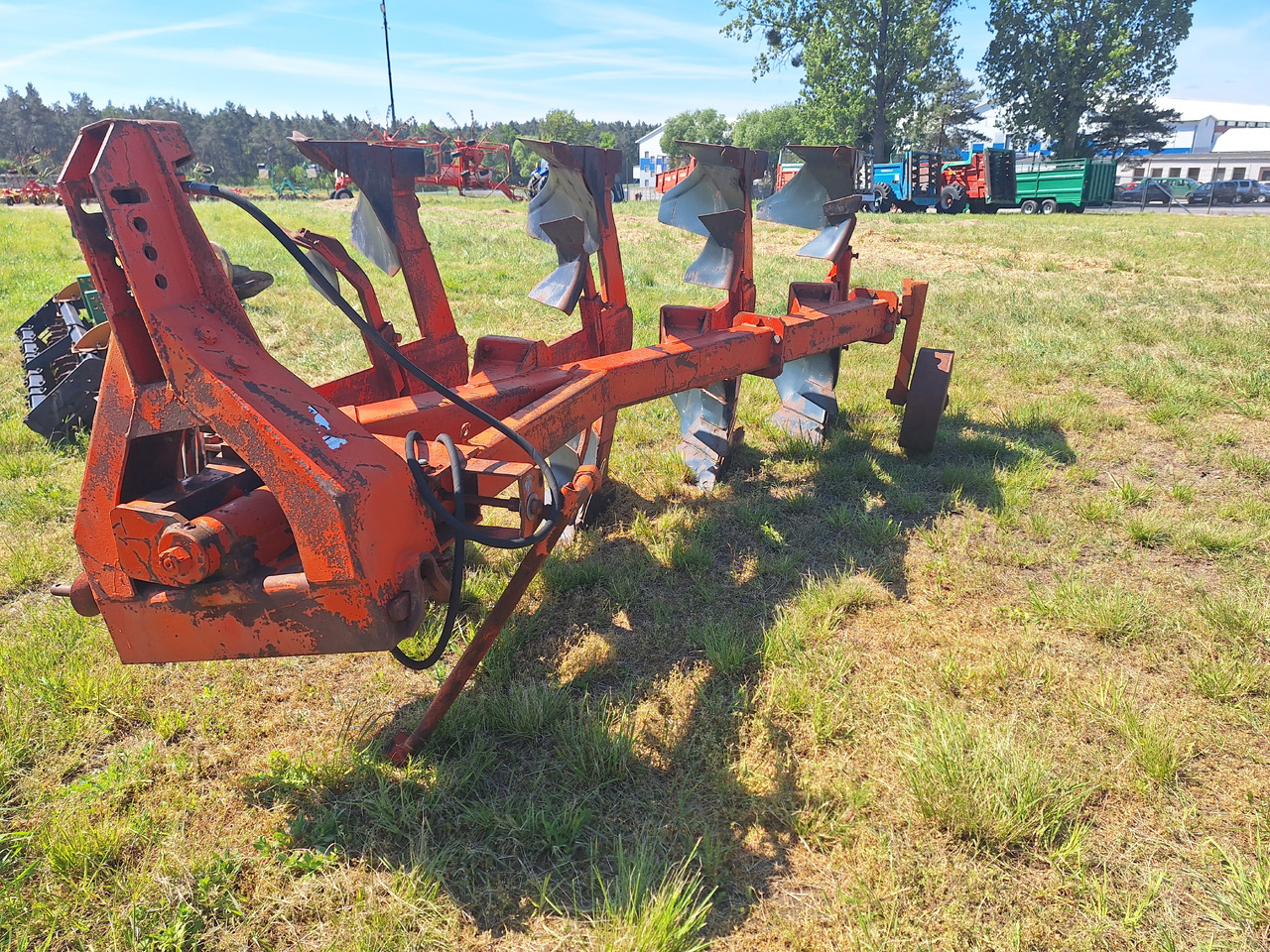 Inna 49600 RN02 - محراث: صورة 1 Inna 49600 RN02 - محراث: صورة 1