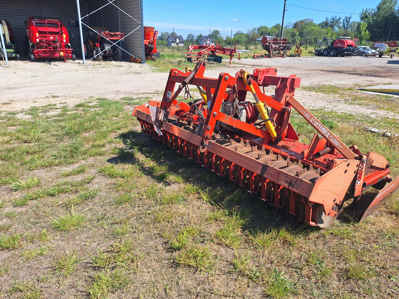 Inna AH523 - مسفلة تمهيد التربة: صورة 5 Inna AH523 - مسفلة تمهيد التربة: صورة 5