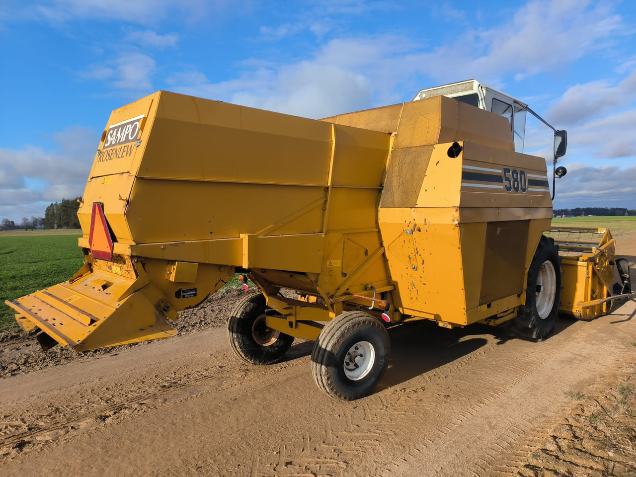 Sampo Rosenlew 580 - حصادة: صورة 5 Sampo Rosenlew 580 - حصادة: صورة 5