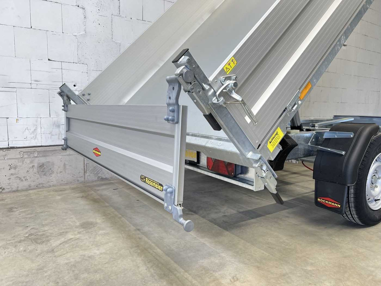 BOECKMANN DK-AL 3218/27 P Eco Dreiseitenkipper - مقطورة قلابة: صورة 4 BOECKMANN DK-AL 3218/27 P Eco Dreiseitenkipper - مقطورة قلابة: صورة 4