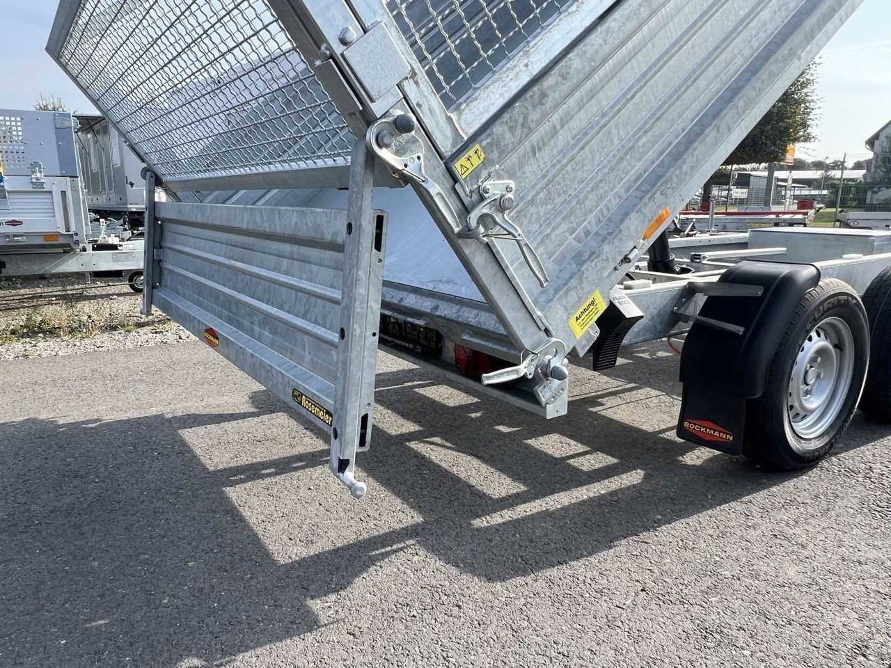 BOECKMANN DK-ST 3218/27 P Gitter Dreiseitenkipper - مقطورة قلابة: صورة 3 BOECKMANN DK-ST 3218/27 P Gitter Dreiseitenkipper - مقطورة قلابة: صورة 3