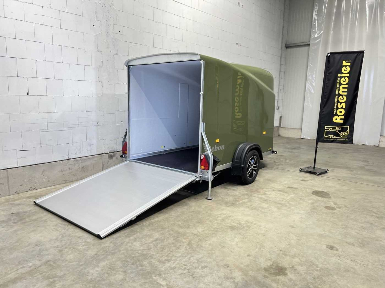 CHEVAL LIBERTE Cargo 1300.02+Tür Alu-Felgen Kofferanhänger - مقطورة بصندوق مغلق: صورة 2 CHEVAL LIBERTE Cargo 1300.02+Tür Alu-Felgen Kofferanhänger - مقطورة بصندوق مغلق: صورة 2