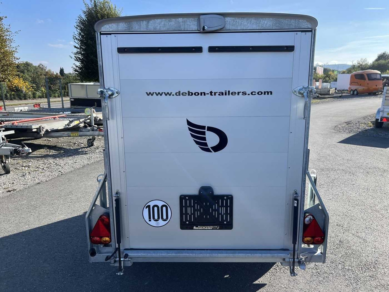 CHEVAL LIBERTE DEBON C255 Seitentür Kofferanhänger - مقطورة بصندوق مغلق: صورة 4 CHEVAL LIBERTE DEBON C255 Seitentür Kofferanhänger - مقطورة بصندوق مغلق: صورة 4