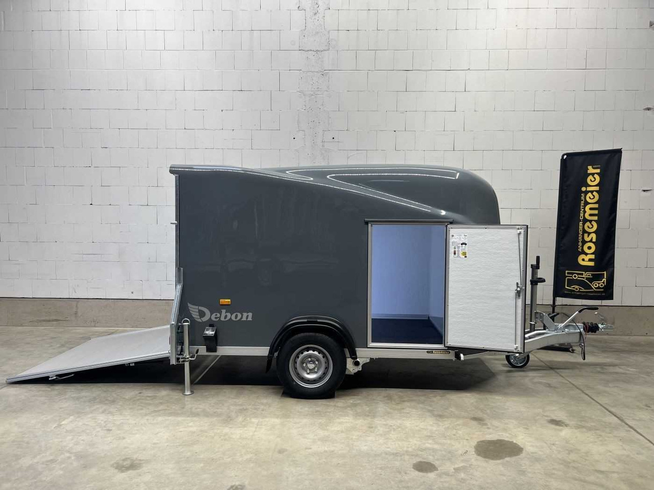 CHEVAL LIBERTE DEBON Cargo 1300.02+Tür Kofferanhänger - مقطورة بصندوق مغلق: صورة 1 CHEVAL LIBERTE DEBON Cargo 1300.02+Tür Kofferanhänger - مقطورة بصندوق مغلق: صورة 1