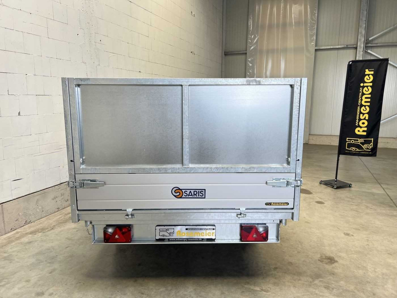 SARIS K3 306 184 3500 2 E BlechAufs Dreiseitenkipper - مقطورة قلابة: صورة 3 SARIS K3 306 184 3500 2 E BlechAufs Dreiseitenkipper - مقطورة قلابة: صورة 3