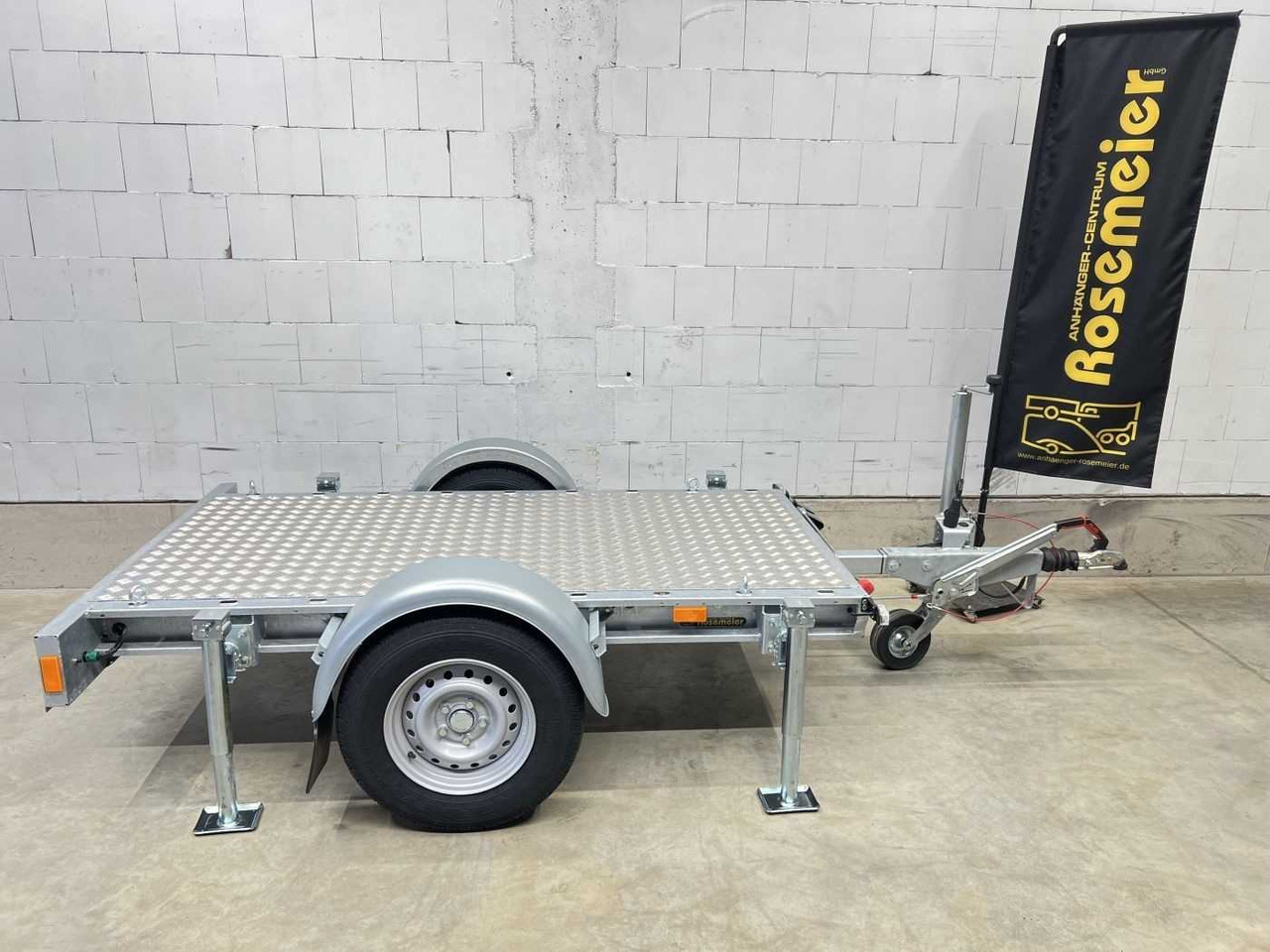 VEZEKO Generator 1-Achser Maschinentransporter - مقطورة دراجة نارية: صورة 1 VEZEKO Generator 1-Achser Maschinentransporter - مقطورة دراجة نارية: صورة 1