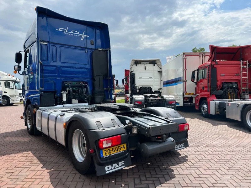DAF XF 440 SUPER SPACECAB 2 TANKS TOPCONDTION HOLLAND TRUCK EURO6!!! - مقطورة السحب: صورة 3 DAF XF 440 SUPER SPACECAB 2 TANKS TOPCONDTION HOLLAND TRUCK EURO6!!! - مقطورة السحب: صورة 3