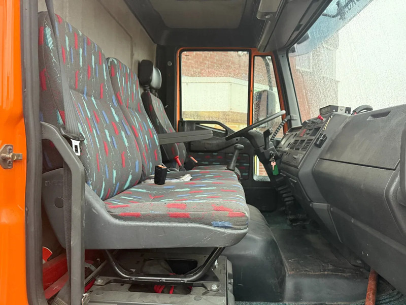 Iveco Eurocargo Eurocargo 120E18 / Airco / APK TUV 3-2026 / 227tkm / Euro3 / Steel suspension / No rust!!!!!!! - شاحنة صندوقية: صورة 5 Iveco Eurocargo Eurocargo 120E18 / Airco / APK TUV 3-2026 / 227tkm / Euro3 / Steel suspension / No rust!!!!!!! - شاحنة صندوقية: صورة 5