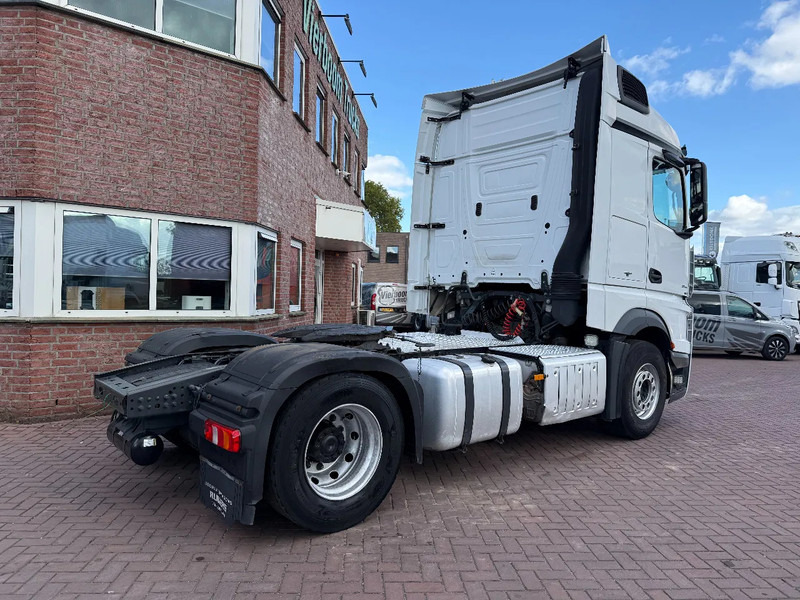 Mercedes-Benz Actros Actros 1842LS Euro6 / 2x Tank / 894.013km / Smart Tacho / TOP ZUSTAND !!!!!!! - مقطورة السحب: صورة 5 Mercedes-Benz Actros Actros 1842LS Euro6 / 2x Tank / 894.013km / Smart Tacho / TOP ZUSTAND !!!!!!! - مقطورة السحب: صورة 5