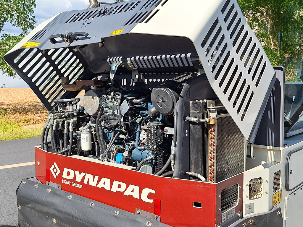 DYNAPAC CP1200W - رَصَّاص بعجلات مطاطية: صورة 2 DYNAPAC CP1200W - رَصَّاص بعجلات مطاطية: صورة 2