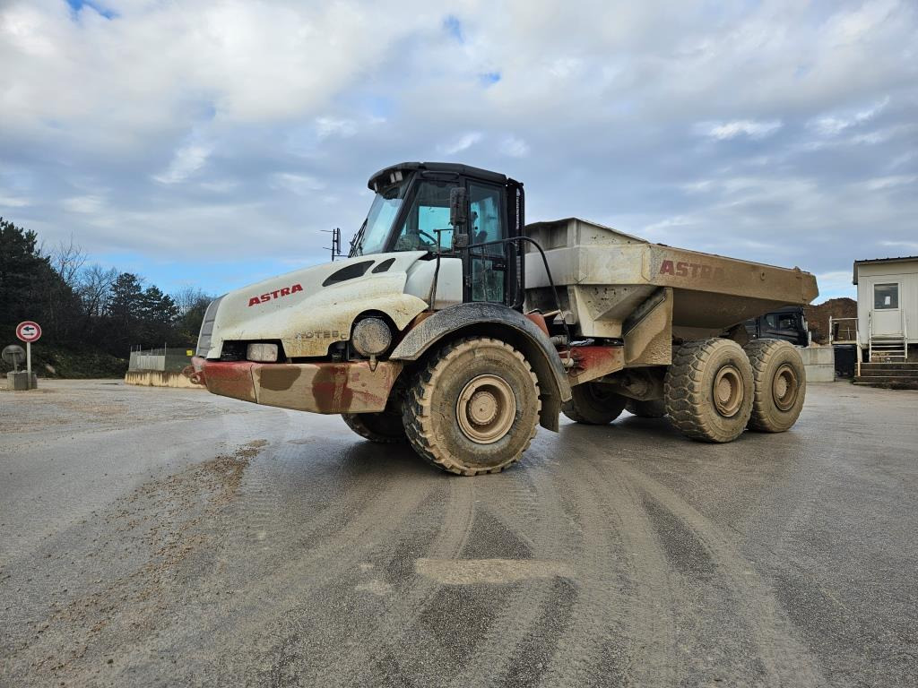 شاحنة قلاب التعدين ASTRA AD125C: صورة 11 شاحنة قلاب التعدين ASTRA AD125C: صورة 11