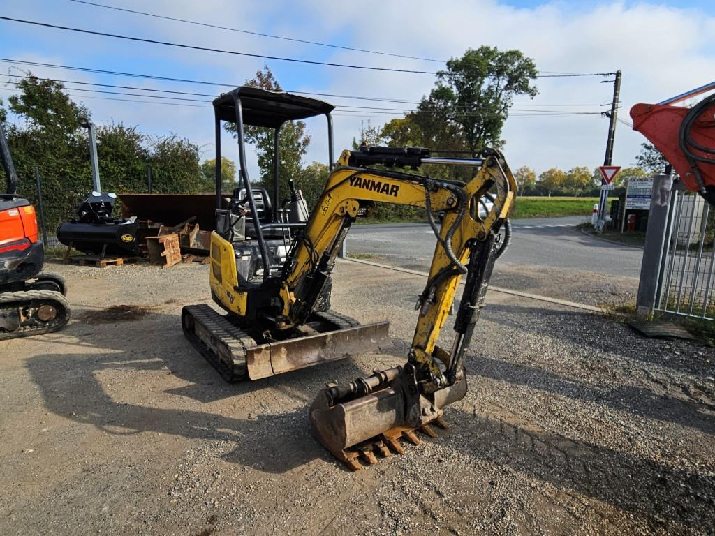 YANMAR VIO 17 - حفار صغير: صورة 2 YANMAR VIO 17 - حفار صغير: صورة 2