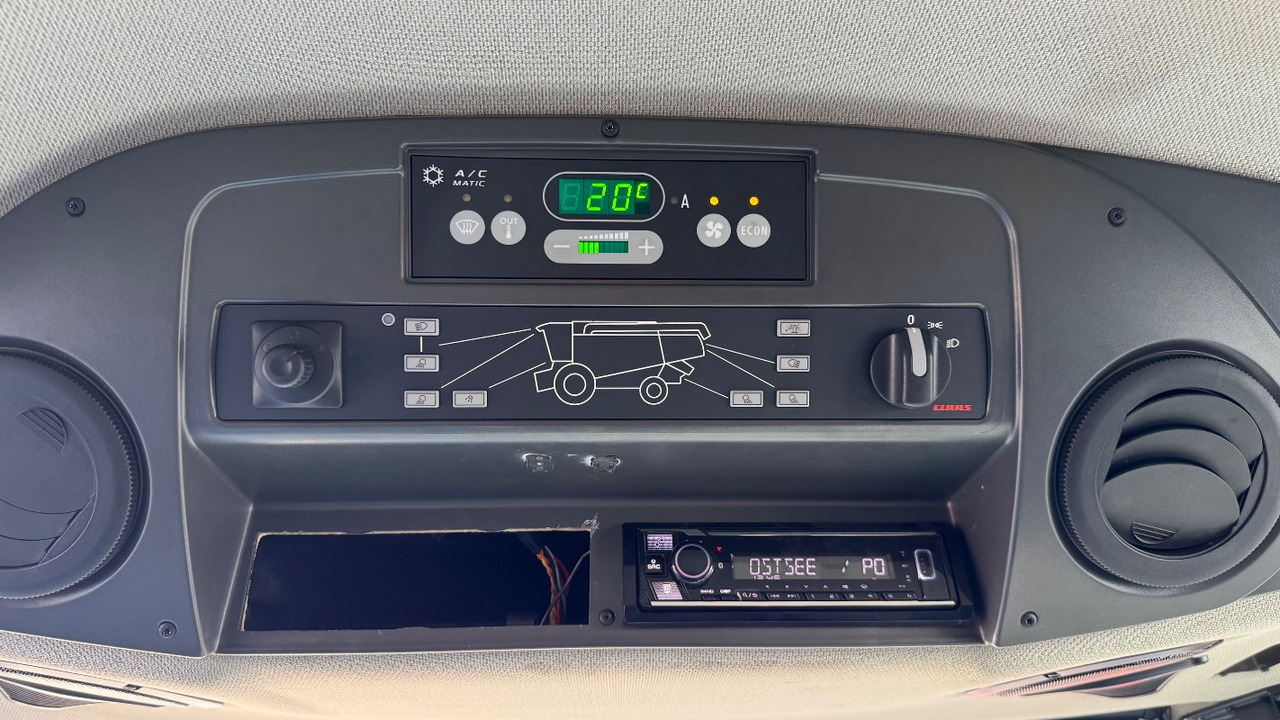 CLAAS Lexion 6900 TerraTrac 890 full Options - حصادة: صورة 3 CLAAS Lexion 6900 TerraTrac 890 full Options - حصادة: صورة 3