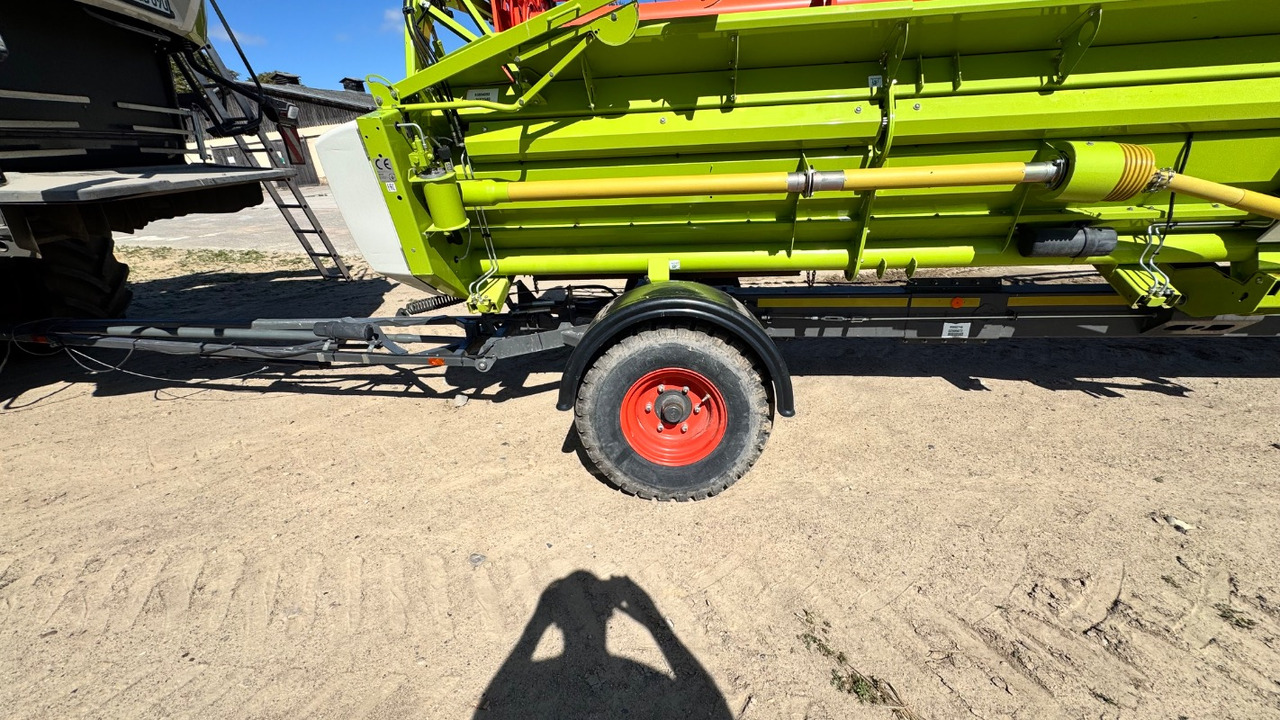 حصادة CLAAS Lexion 6900 TerraTrac 890 full Options: صورة 19 حصادة CLAAS Lexion 6900 TerraTrac 890 full Options: صورة 19