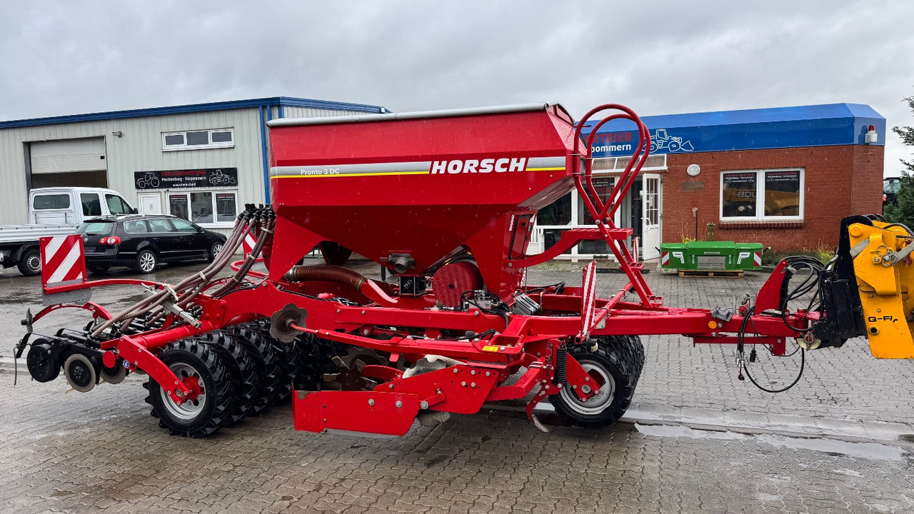 Horsch Pronto 3DC Top Zustand - آلة البذر: صورة 1 Horsch Pronto 3DC Top Zustand - آلة البذر: صورة 1