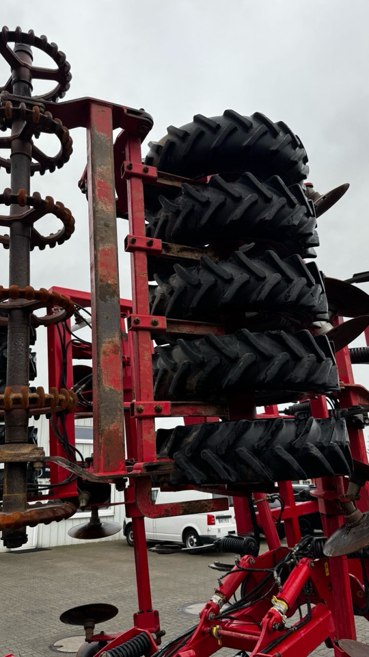 Horsch Tiger 6 LT in top Zustand - آلة حراثة: صورة 5 Horsch Tiger 6 LT in top Zustand - آلة حراثة: صورة 5