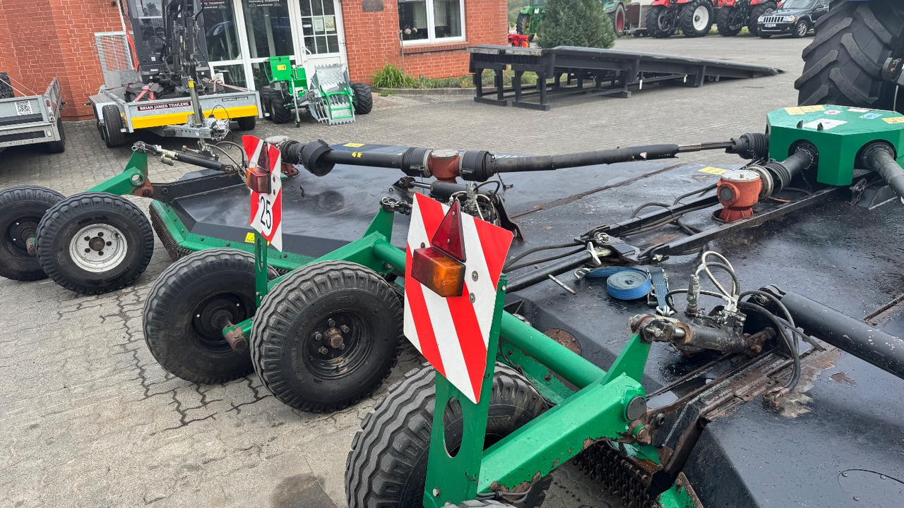 Spearhead Stubble Master 730 - التقطيع جزازة: صورة 3 Spearhead Stubble Master 730 - التقطيع جزازة: صورة 3