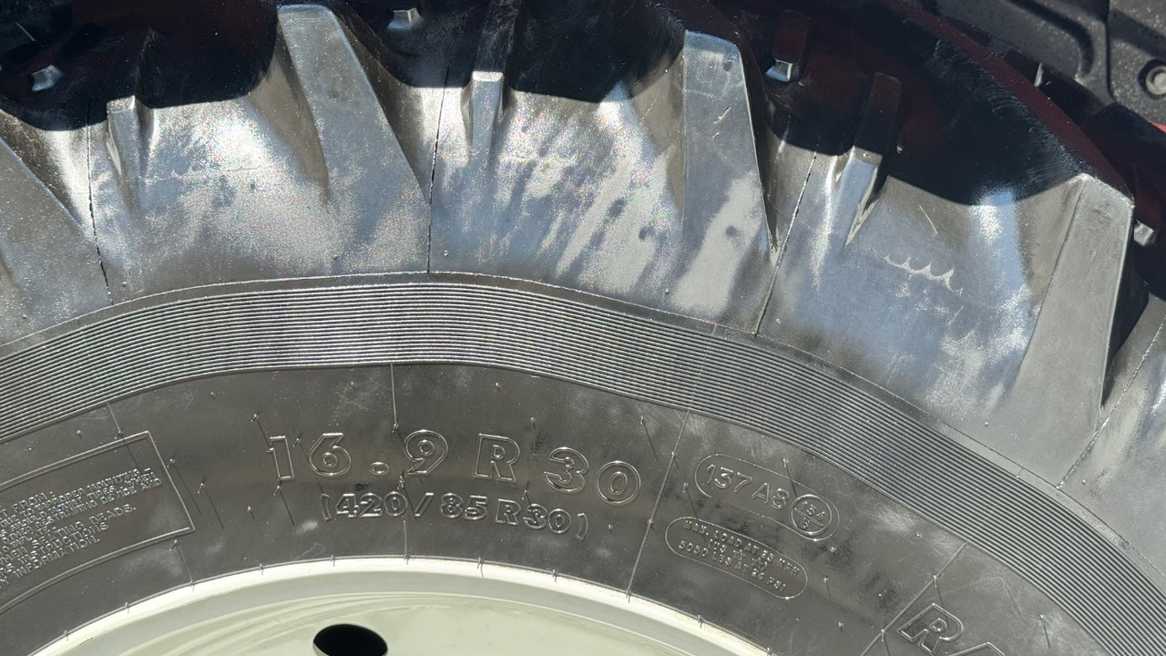 Steyr 4090 Kompakt - جرار: صورة 5 Steyr 4090 Kompakt - جرار: صورة 5