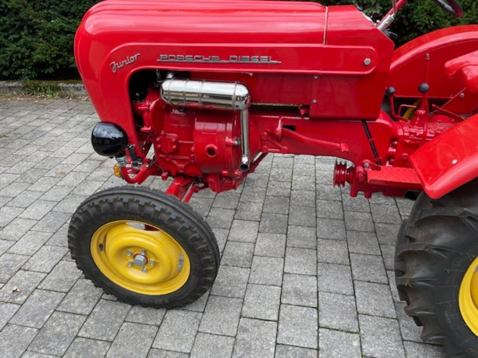 Porsche Junior 108 - جرار صغير: صورة 4 Porsche Junior 108 - جرار صغير: صورة 4