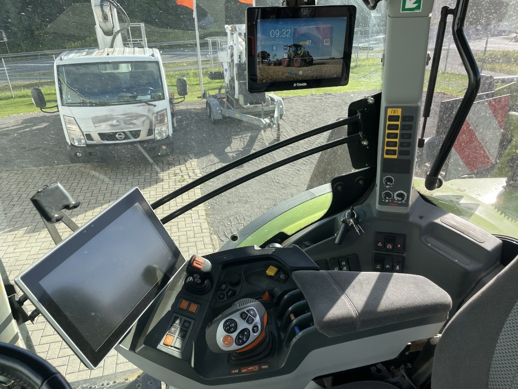 CLAAS Arion 660 CMATIC - جرار: صورة 5 CLAAS Arion 660 CMATIC - جرار: صورة 5