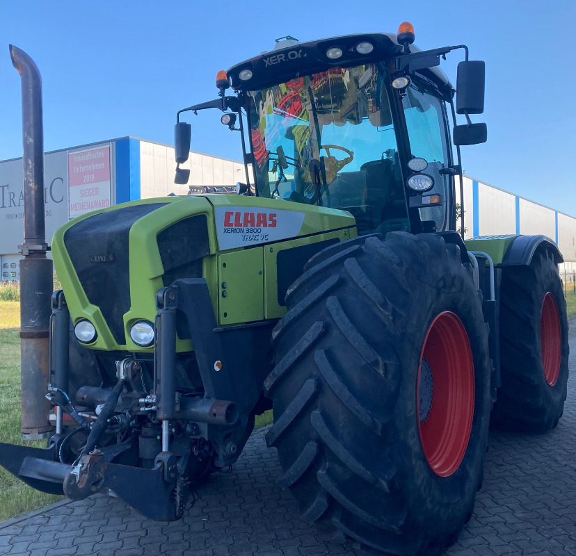 CLAAS Xerion 3800 TRAC VC - جرار: صورة 3 CLAAS Xerion 3800 TRAC VC - جرار: صورة 3