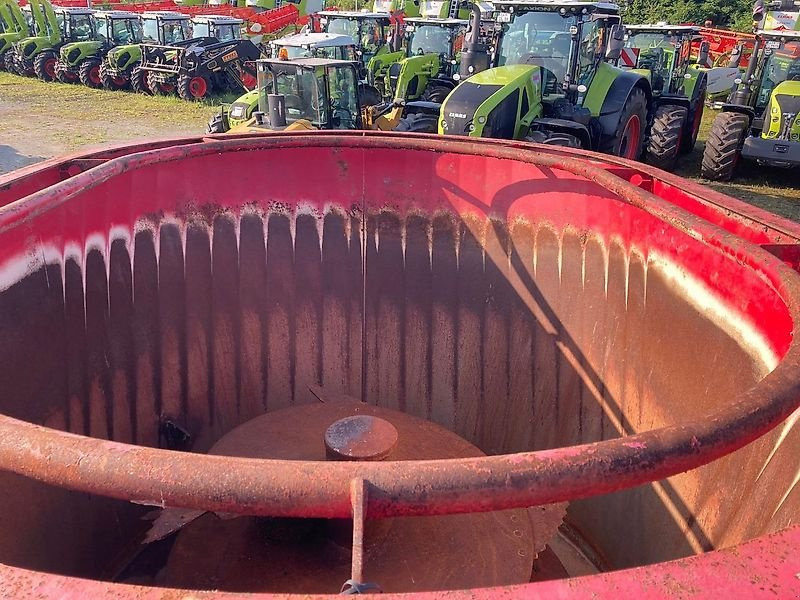 Siloking TrailedLine Classic Premium - عربة خلط الأعلاف: صورة 2 Siloking TrailedLine Classic Premium - عربة خلط الأعلاف: صورة 2