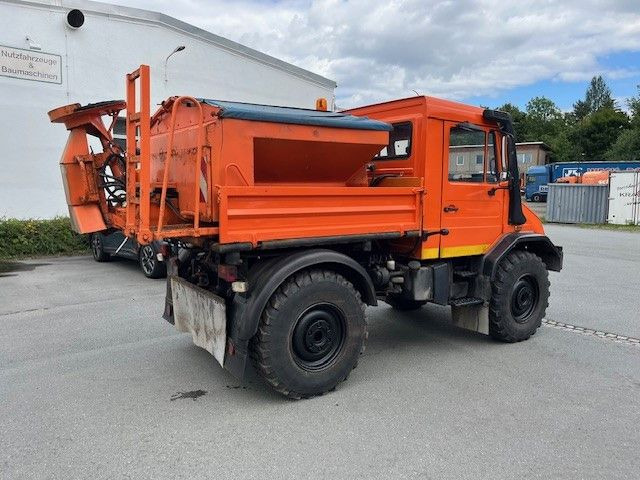 شاحنة قلاب Mercedes-Benz Unimog 418/10 Winterdienst2000: صورة 7 شاحنة قلاب Mercedes-Benz Unimog 418/10 Winterdienst2000: صورة 7