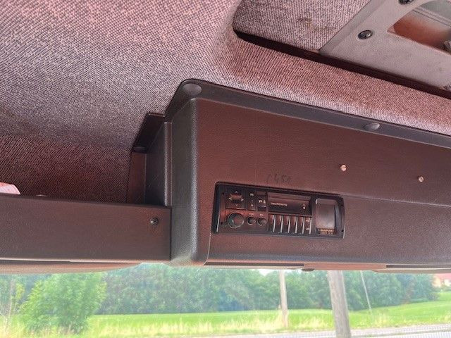 شاحنة قلاب Mercedes-Benz Unimog 418/10 Winterdienst2000: صورة 22 شاحنة قلاب Mercedes-Benz Unimog 418/10 Winterdienst2000: صورة 22