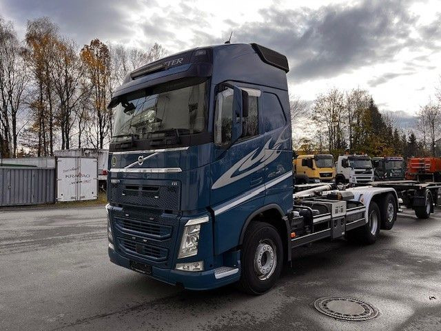 Volvo FH 460 Globetrotter Meiller Abrollkipper - شاحنة برافعة خطافية: صورة 2 Volvo FH 460 Globetrotter Meiller Abrollkipper - شاحنة برافعة خطافية: صورة 2