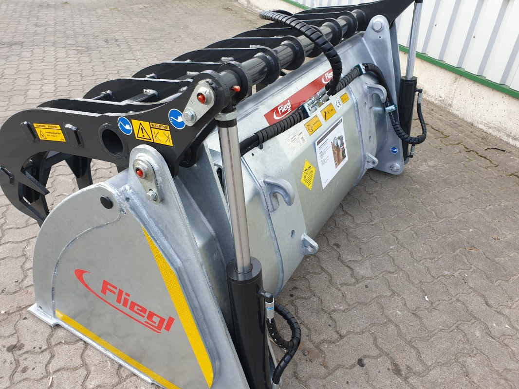 Fliegl SILOGREIFSCHAUFEL - مغراف أمامي للجرار: صورة 2 Fliegl SILOGREIFSCHAUFEL - مغراف أمامي للجرار: صورة 2