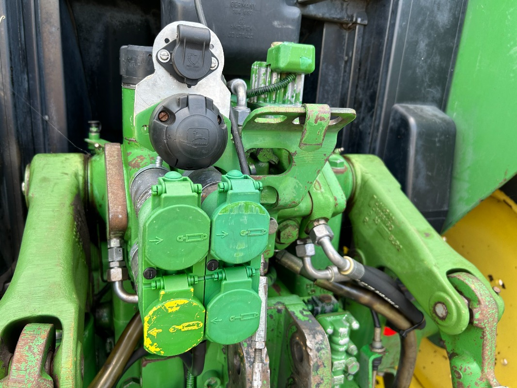 John Deere 6110 - جرار: صورة 5 John Deere 6110 - جرار: صورة 5