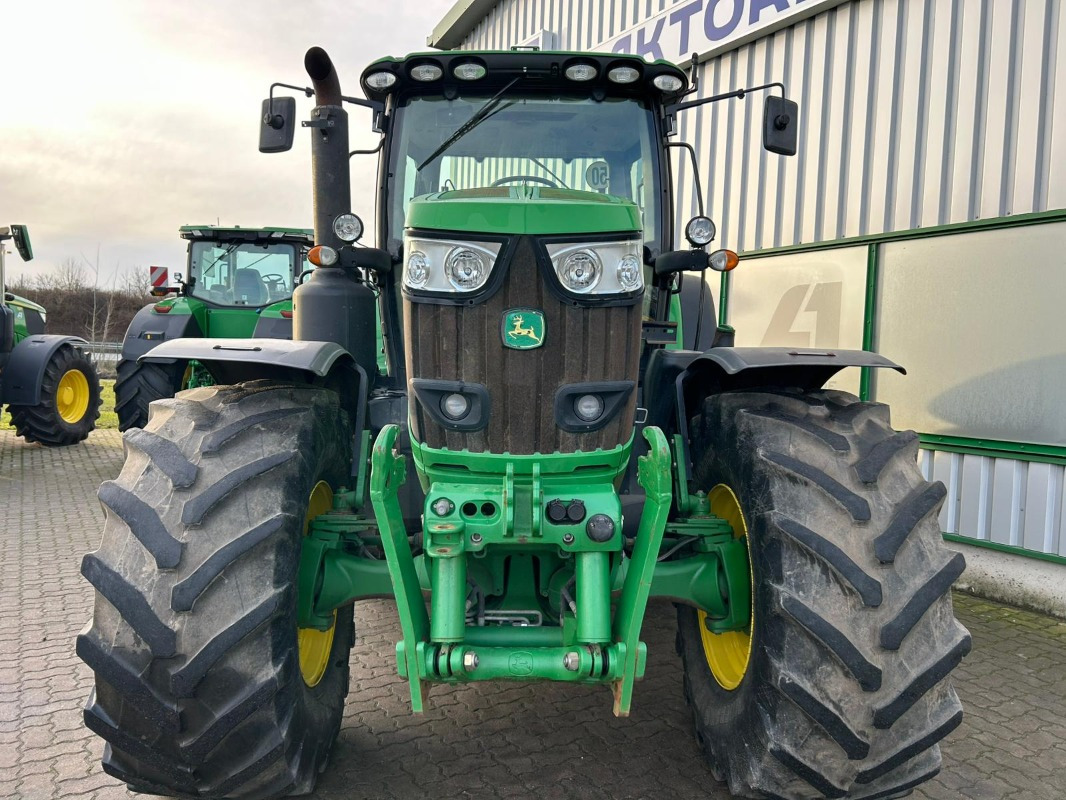 John Deere 6215R - جرار: صورة 3 John Deere 6215R - جرار: صورة 3