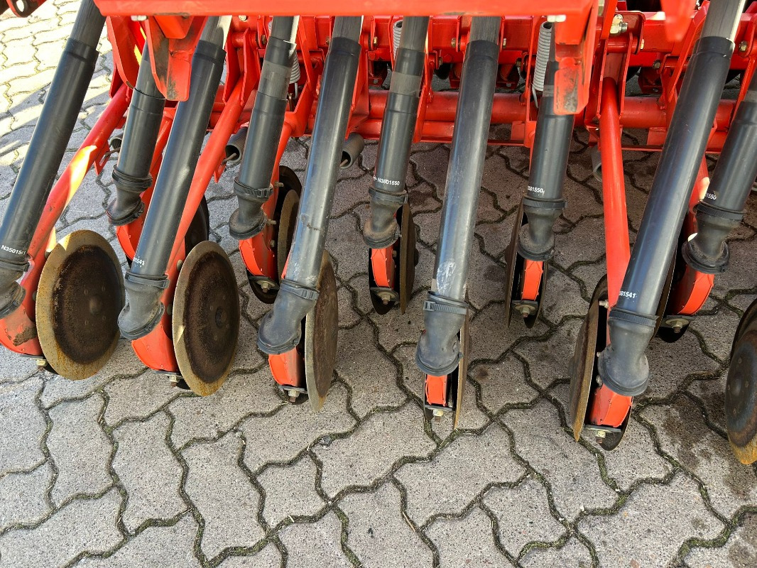 Kuhn Integra G II MIT 400 - آلة بذر الحصاد: صورة 2 Kuhn Integra G II MIT 400 - آلة بذر الحصاد: صورة 2
