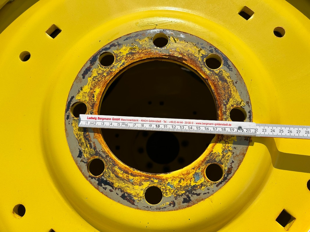 Mitas Kompletträder 540/65R38 480/65R24 - إطارات - آلات زراعية: صورة 2 Mitas Kompletträder 540/65R38 480/65R24 - إطارات - آلات زراعية: صورة 2