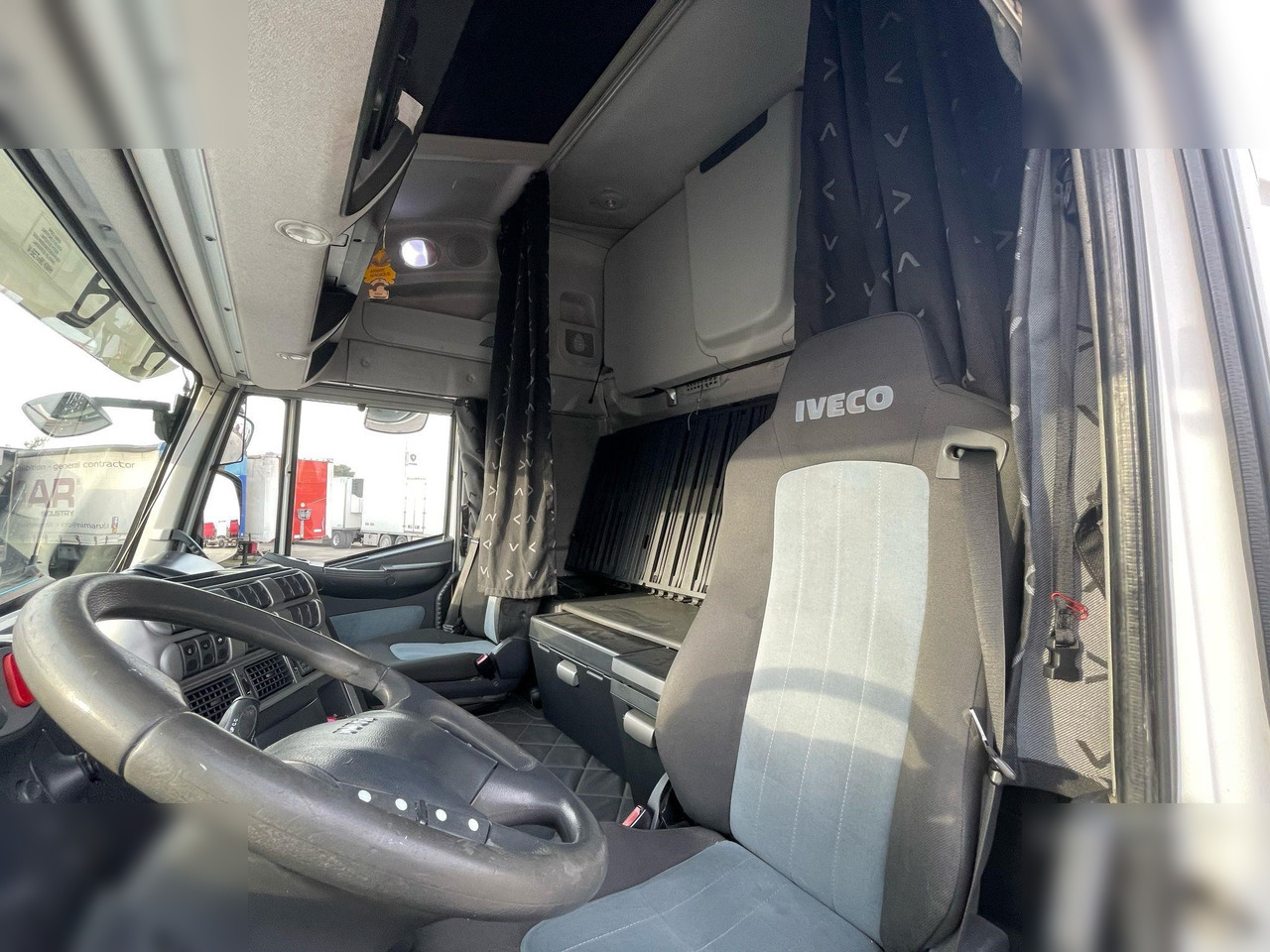 IVECO STRALIS 500 - رأس تريلا: صورة 4 IVECO STRALIS 500 - رأس تريلا: صورة 4