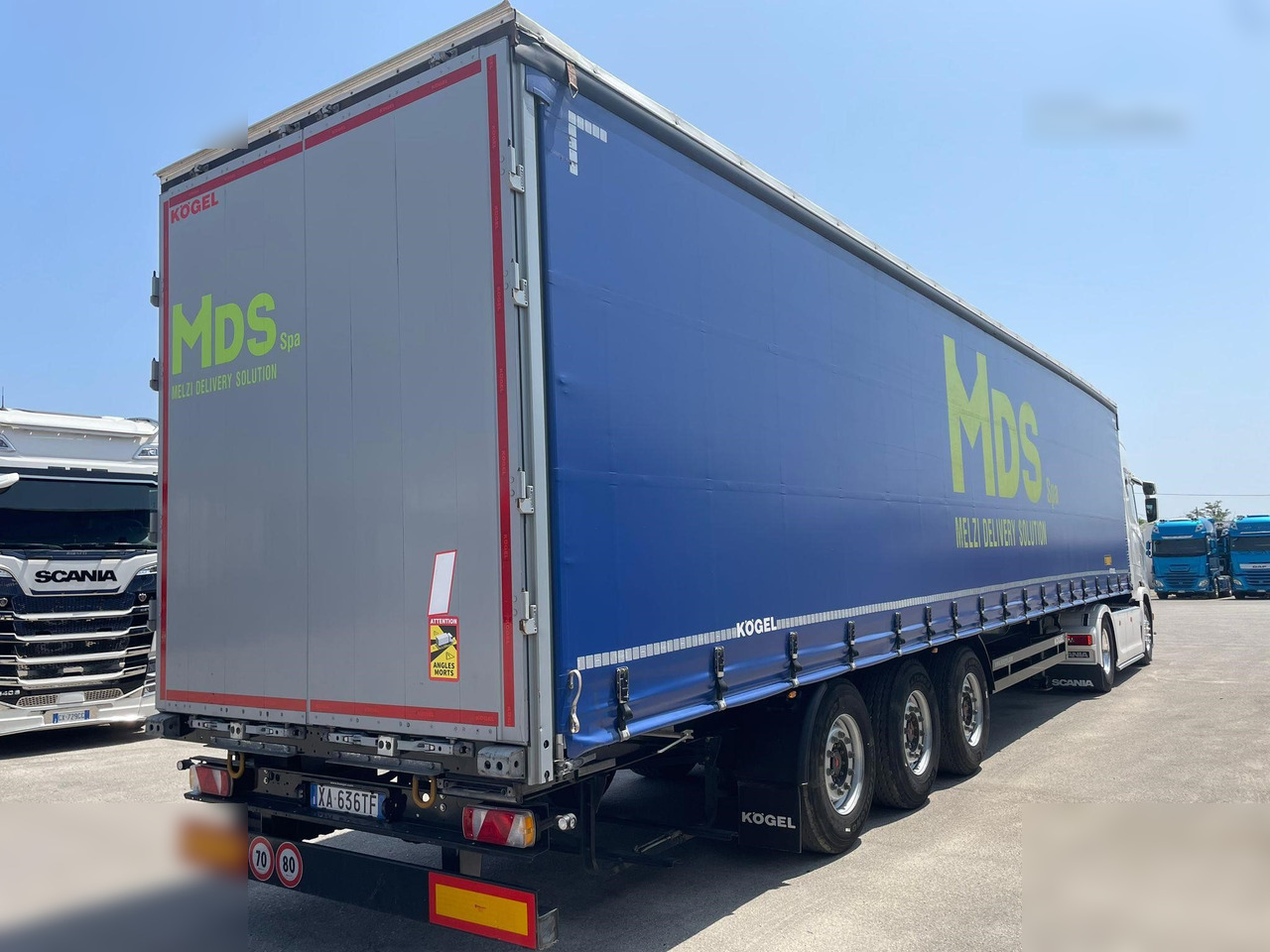 KÖGEL - نصف مقطورة بستائر جانبية: صورة 1 KÖGEL - نصف مقطورة بستائر جانبية: صورة 1