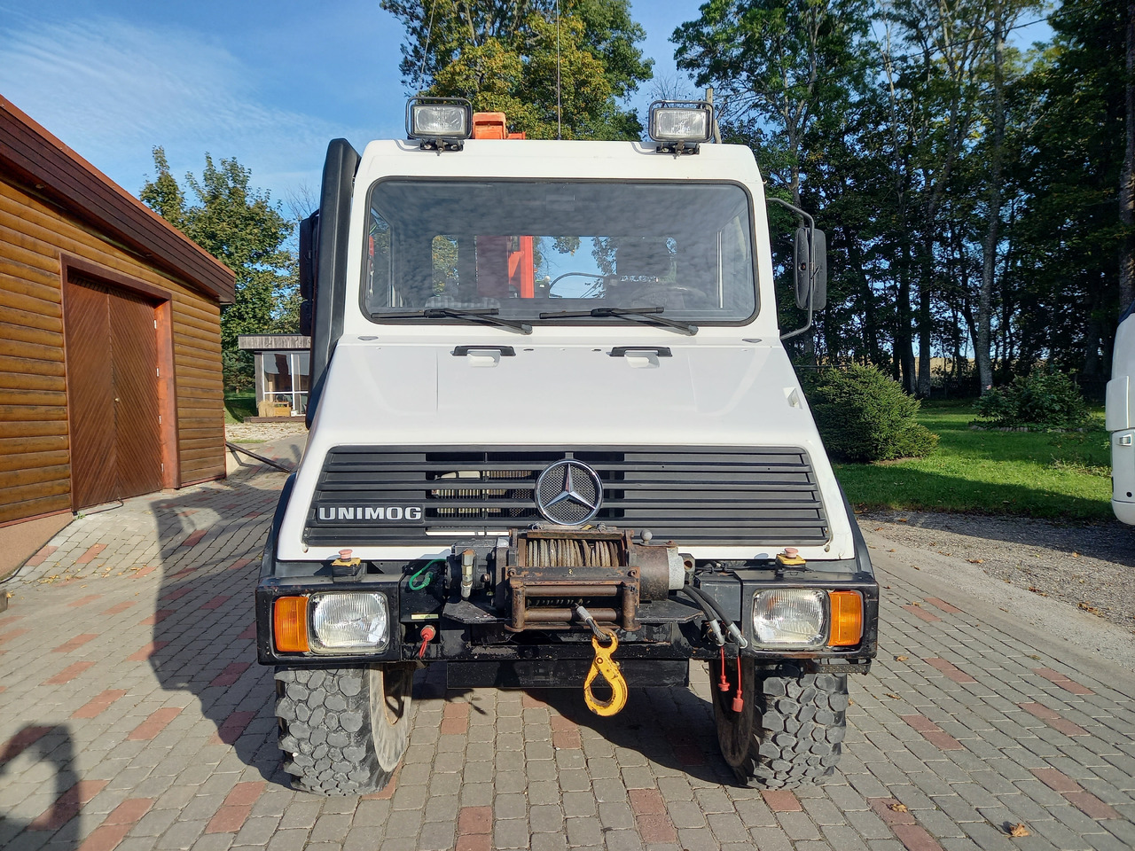 UNIMOG U100L - شاحنة كرين: صورة 4 UNIMOG U100L - شاحنة كرين: صورة 4