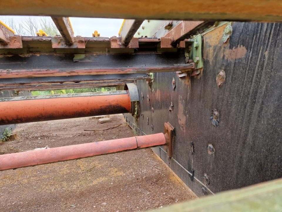 Stichweh 6m Eindeck Siebmaschine 2,4 m × 6 m - آلة فرز: صورة 4 Stichweh 6m Eindeck Siebmaschine 2,4 m × 6 m - آلة فرز: صورة 4