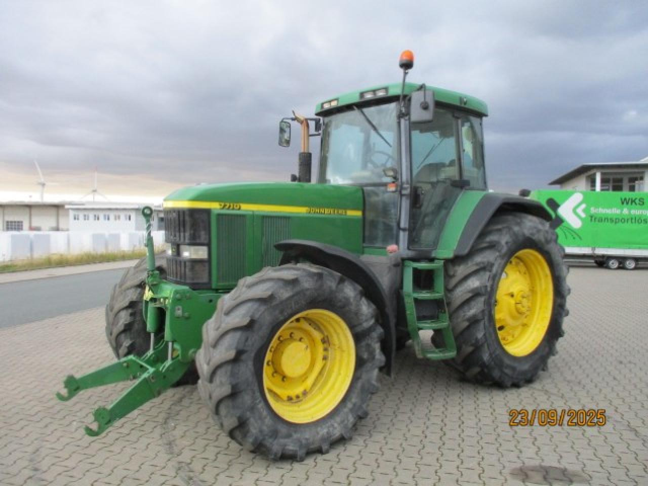 John Deere 7710 TLS Krichgang - جرار: صورة 1 John Deere 7710 TLS Krichgang - جرار: صورة 1
