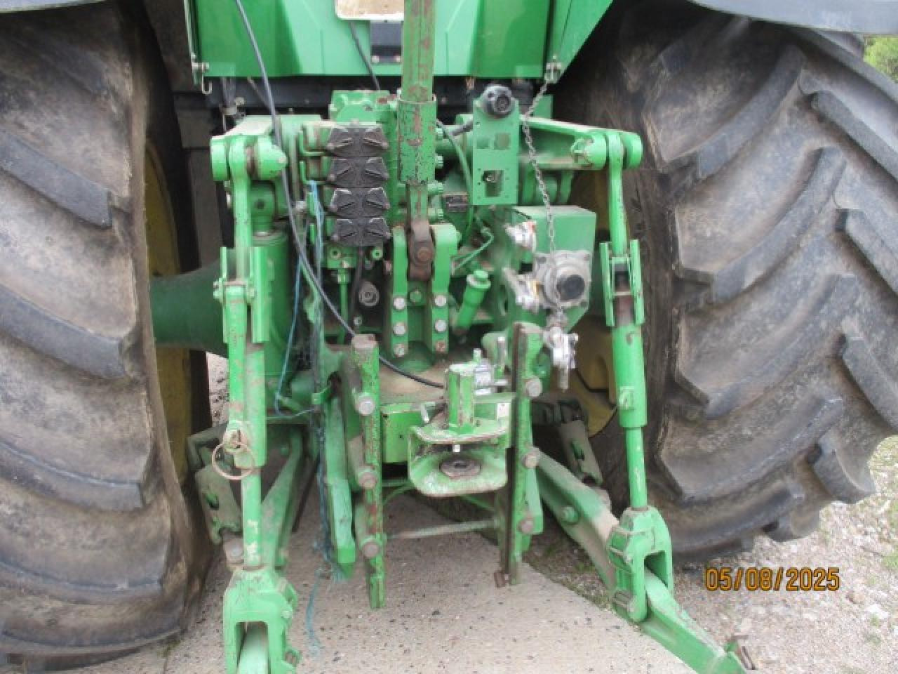 John Deere 8220 Power Schift 7290 Std. - جرار: صورة 5 John Deere 8220 Power Schift 7290 Std. - جرار: صورة 5