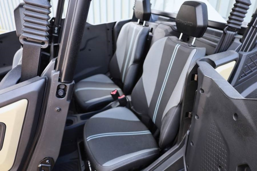 عربة جميع التضاريس/ رباعية العجلات CFMoto ZFORCE 950 Sport V4 4x4 independant suspension, LE: صورة 12 عربة جميع التضاريس/ رباعية العجلات CFMoto ZFORCE 950 Sport V4 4x4 independant suspension, LE: صورة 12