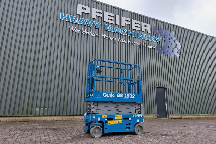 Genie GS1932 E-Drive Several In Stock, 8m Working Height - مرفاع مقصي: صورة 1 Genie GS1932 E-Drive Several In Stock, 8m Working Height - مرفاع مقصي: صورة 1
