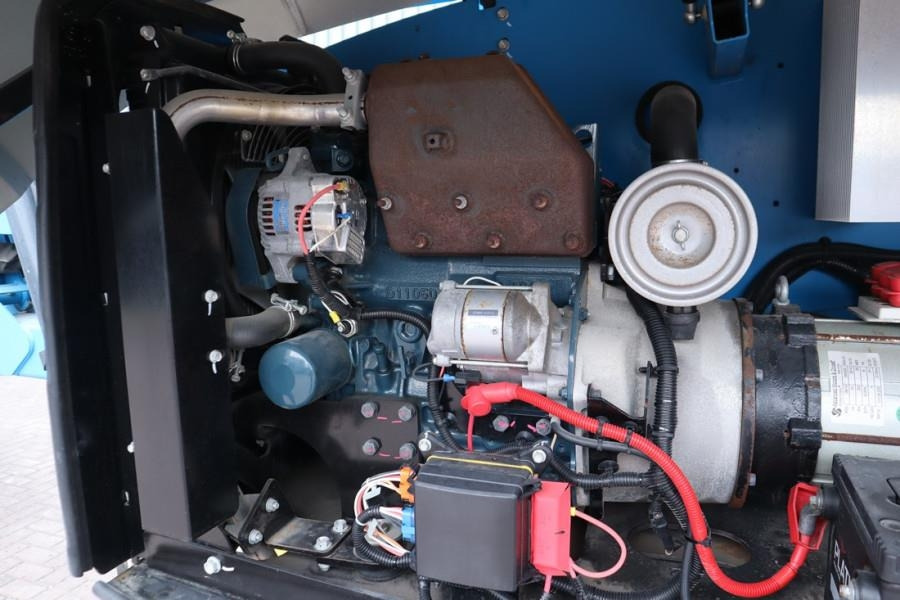 Genie Z45FE Valid inspection, *Guarantee, Hybird, Rough - مرفاع مفصلي: صورة 4 Genie Z45FE Valid inspection, *Guarantee, Hybird, Rough - مرفاع مفصلي: صورة 4