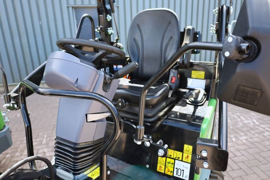 GiANT G2700E 100% Electric - Zero Emissions, Lithium-Iro - اللودر بعجل: صورة 4 GiANT G2700E 100% Electric - Zero Emissions, Lithium-Iro - اللودر بعجل: صورة 4