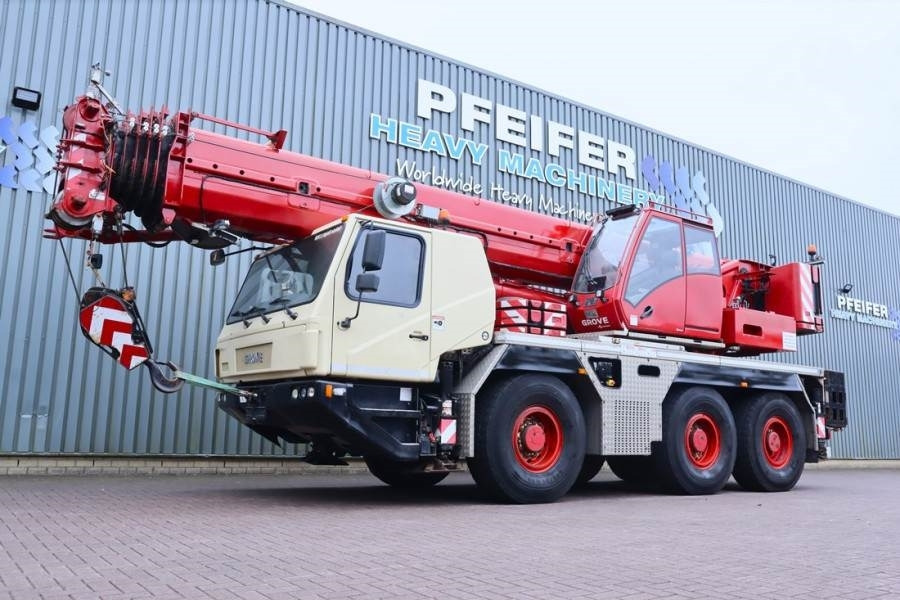 Grove GMK3060 Diesel, 6x6x6 Drive, 60t Capacity, 43m Mai - رافعة لجميع التضاريس: صورة 1 Grove GMK3060 Diesel, 6x6x6 Drive, 60t Capacity, 43m Mai - رافعة لجميع التضاريس: صورة 1