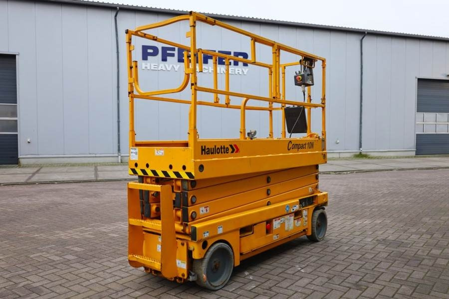 Haulotte Compact 10N Electric, 10m Working Height, 230kg Ca - مرفاع مقصي: صورة 2 Haulotte Compact 10N Electric, 10m Working Height, 230kg Ca - مرفاع مقصي: صورة 2
