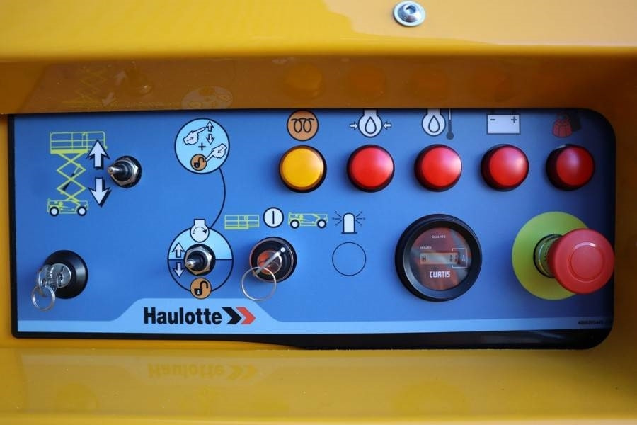 Haulotte Compact 12DX Valid Inspection, *Guarantee! Diesel, - مرفاع مقصي: صورة 4 Haulotte Compact 12DX Valid Inspection, *Guarantee! Diesel, - مرفاع مقصي: صورة 4